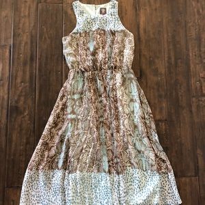 Vince Camuto Sleeveless Does Size 4